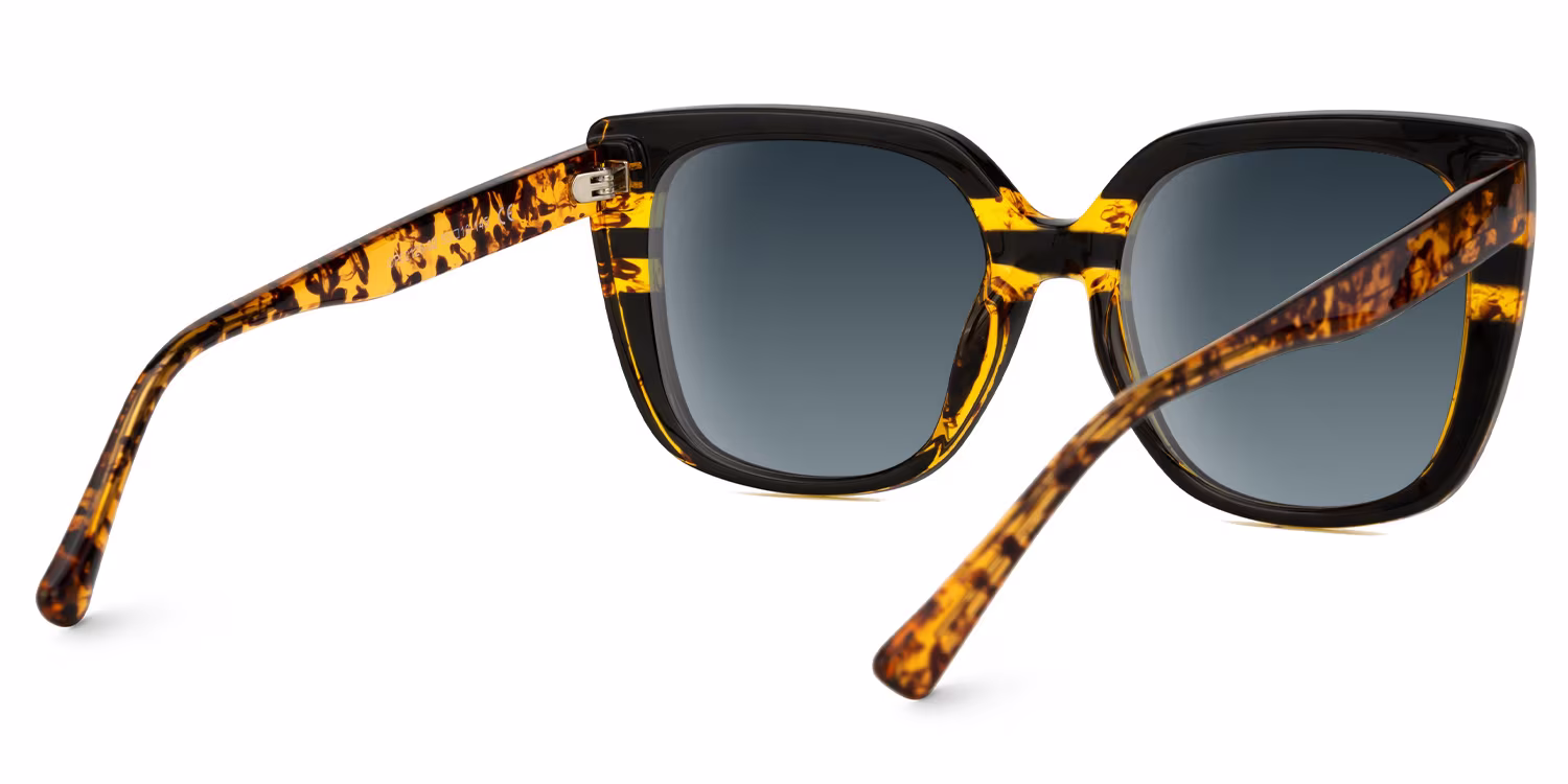 Chic Square Tortoise Sunglasses with Glossy Finish and Flexible Metal Hinges