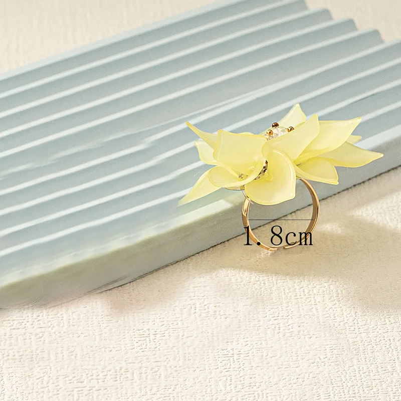 Romantic Flower Acrylic Open Ring