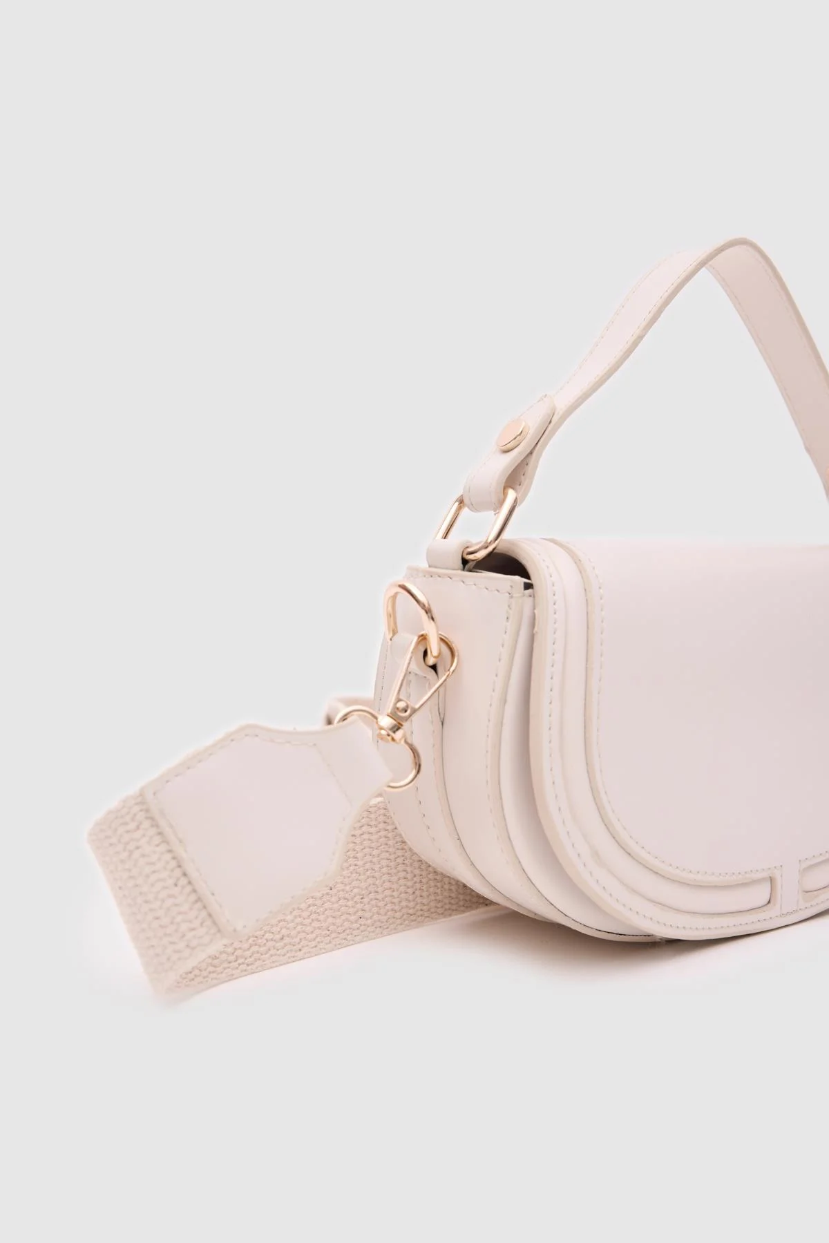 Elegant Cream Curved Shoulder Bag